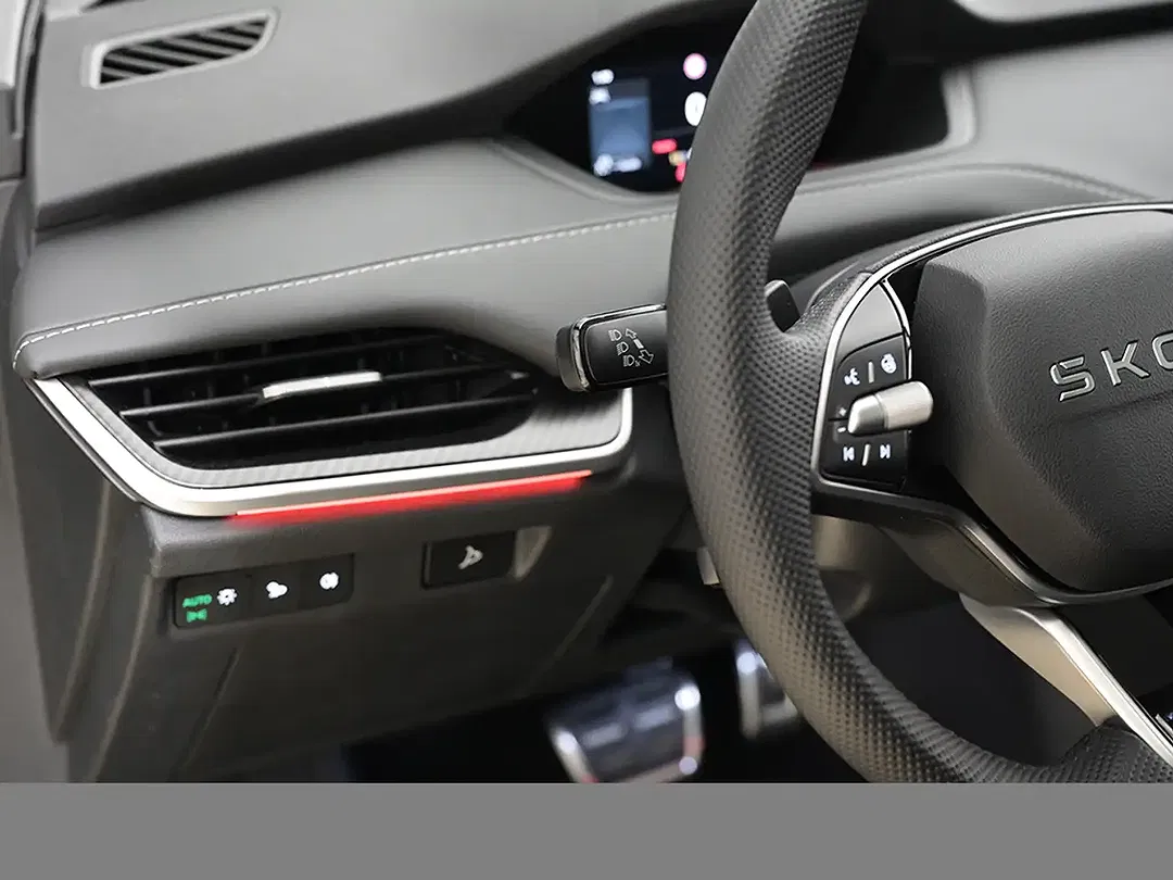 Skoda Enyaq - Thumbnail 10