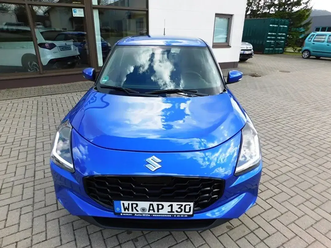 Suzuki Swift - Thumbnail 8