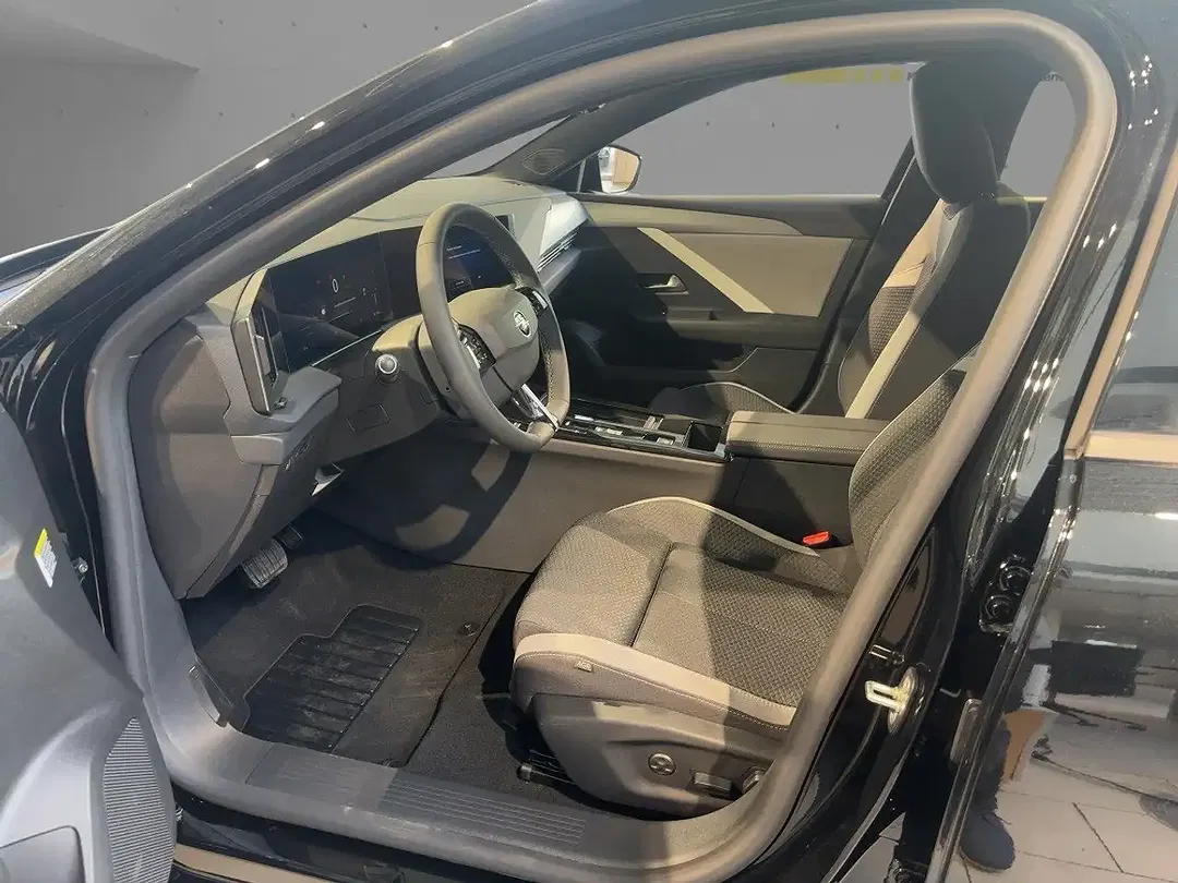 Opel Astra - Thumbnail 7