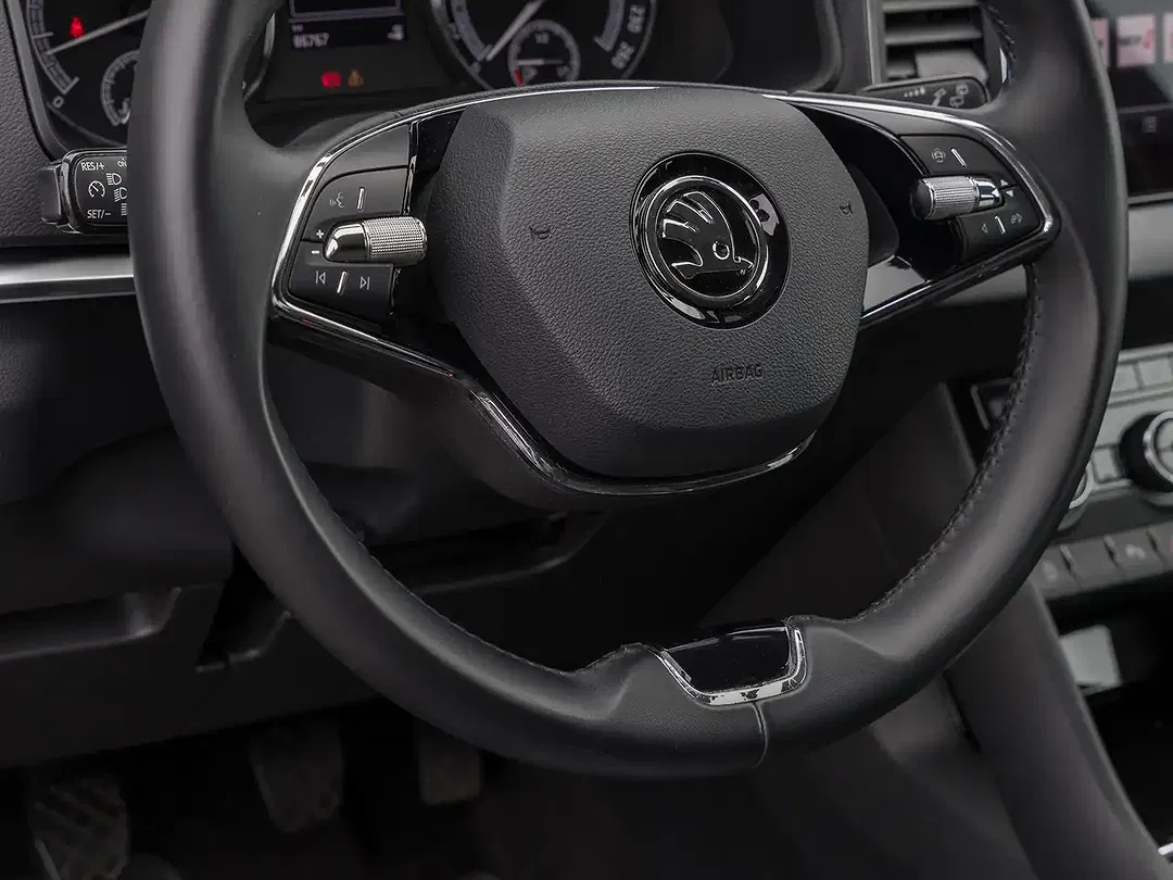 Skoda Karoq - Thumbnail 10