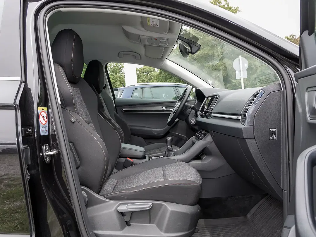 Skoda Karoq - Thumbnail 3