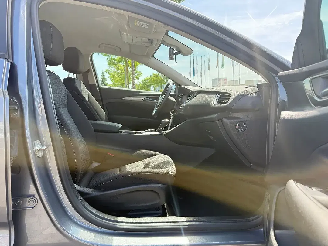 Opel Insignia - Thumbnail 15