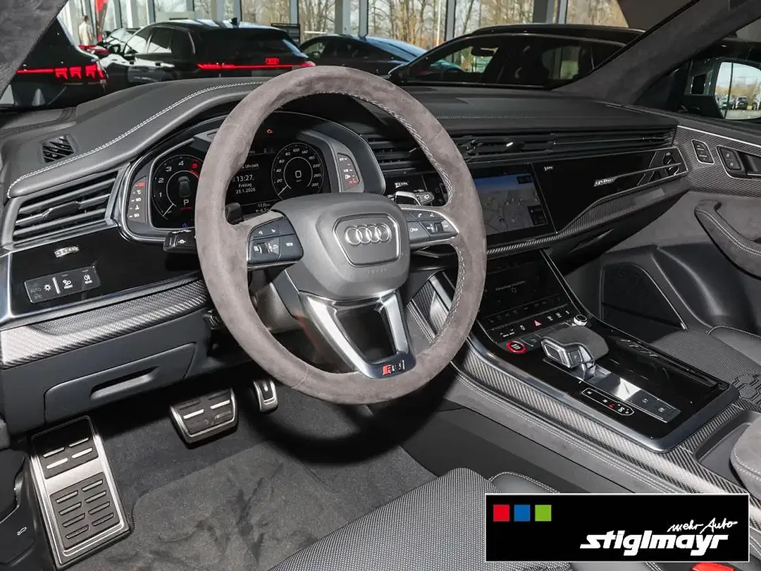 Audi RS Q8 - Thumbnail 6