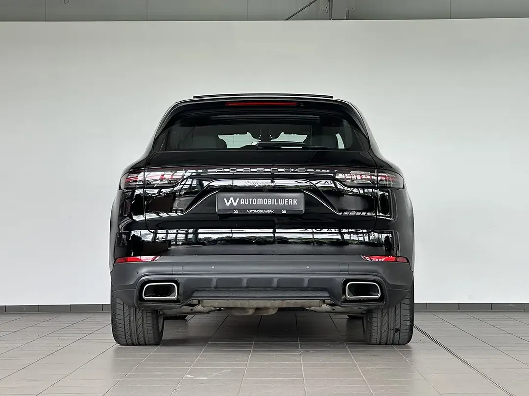 Porsche Cayenne - Thumbnail 5
