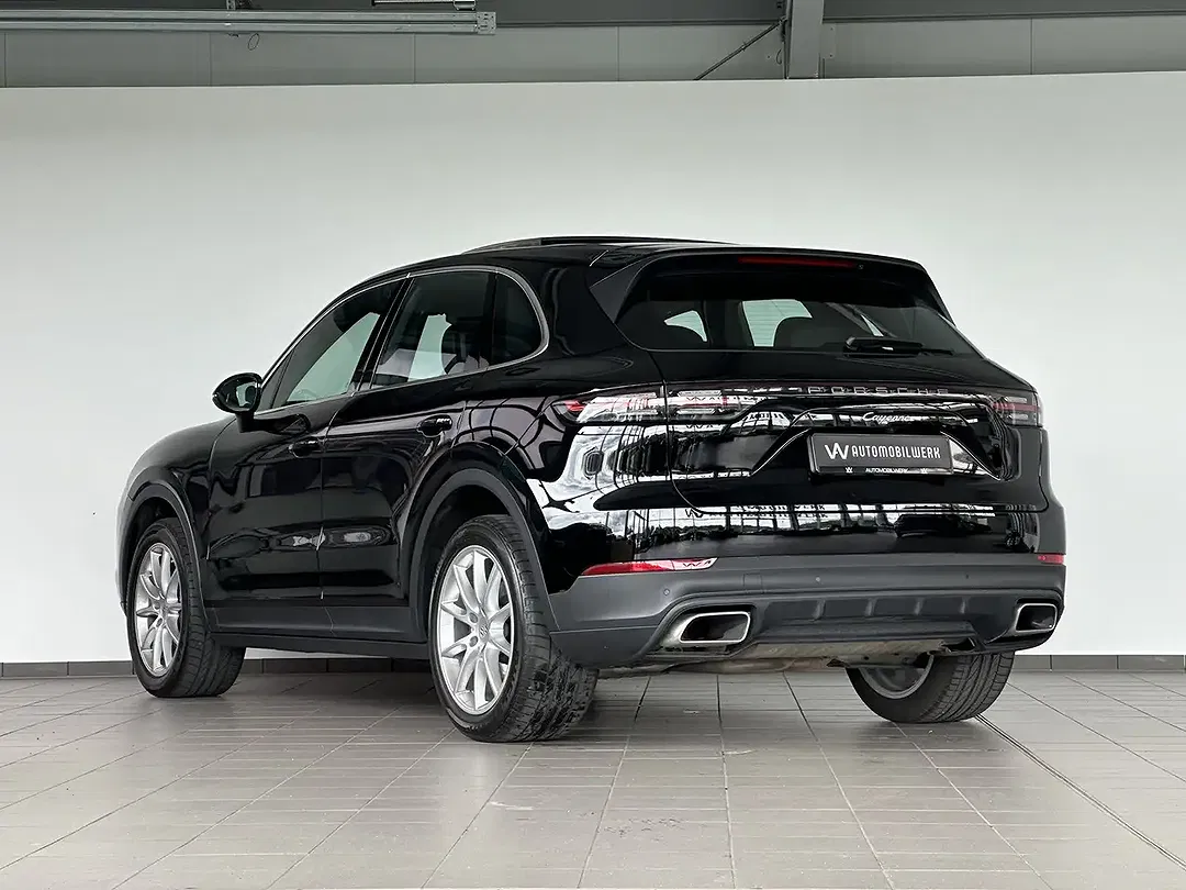 Porsche Cayenne - Thumbnail 6