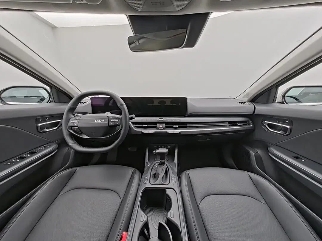 Kia K4 - Thumbnail 9