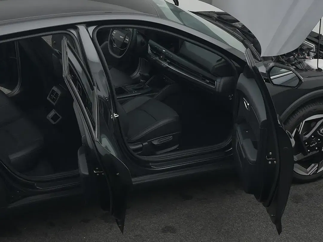 Kia K4 - Thumbnail 10