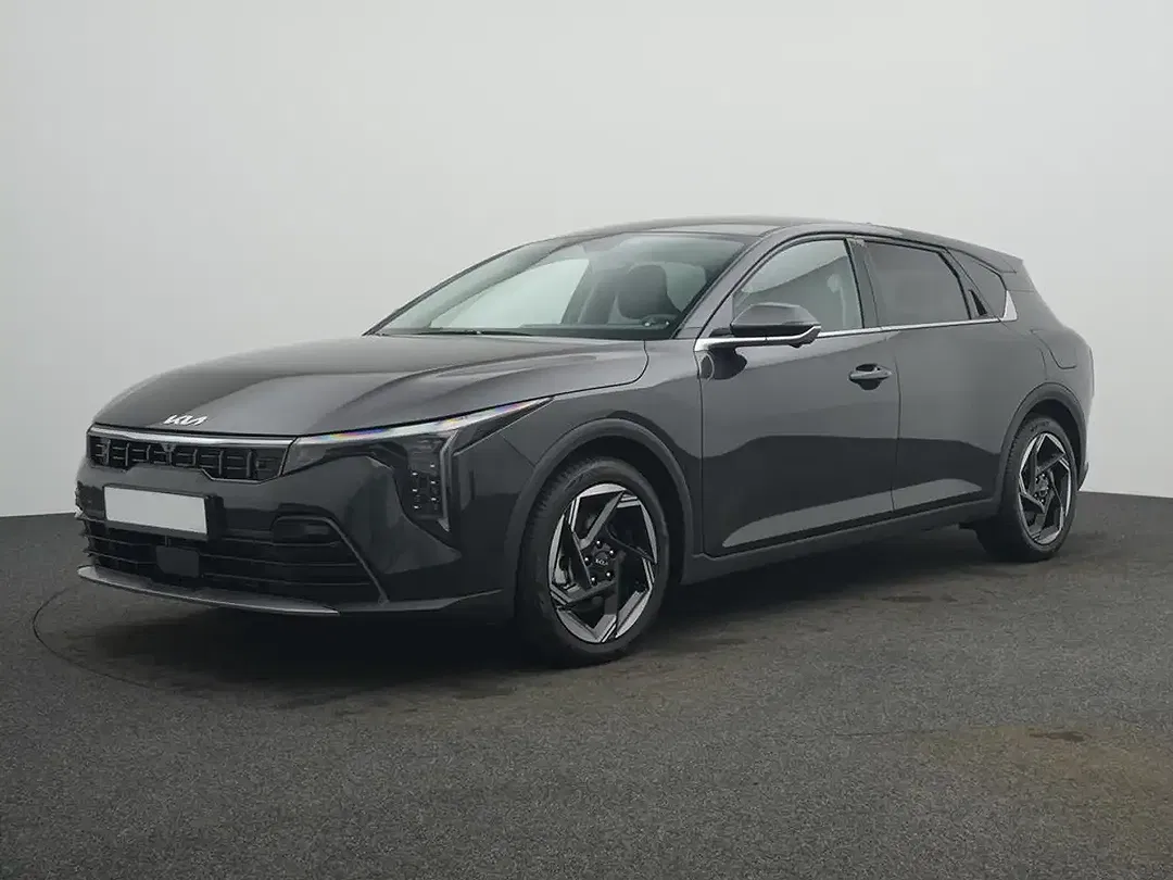 Kia K4 - Thumbnail 2
