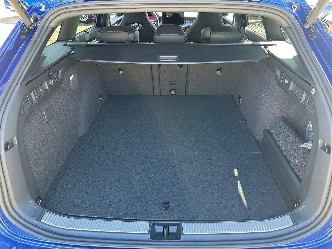 Skoda Superb - Thumbnail 10