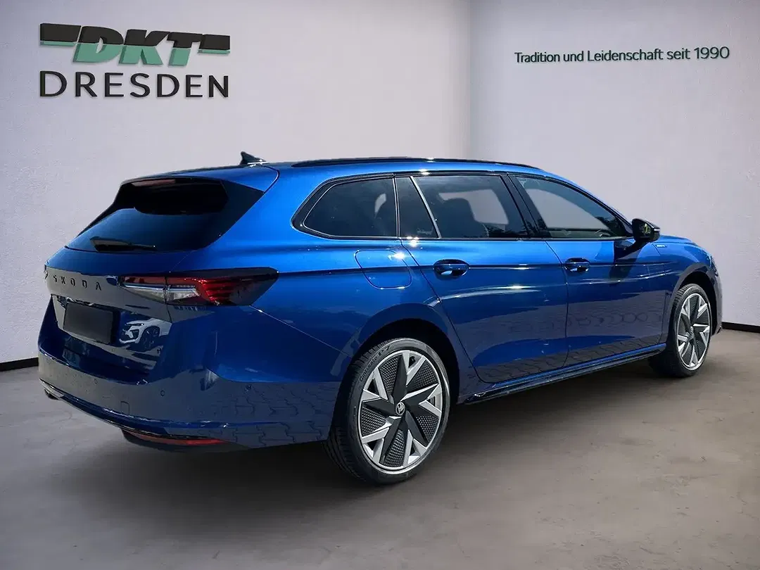 Skoda Superb - Thumbnail 5