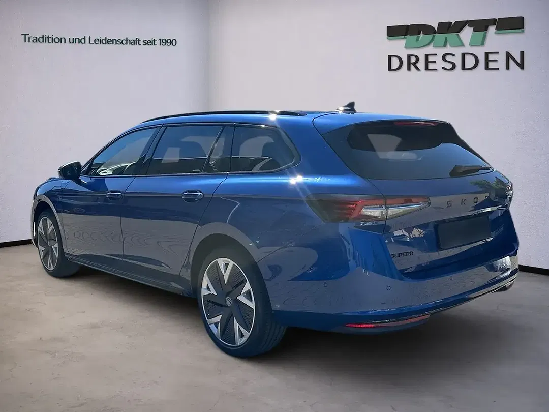 Skoda Superb - Thumbnail 7