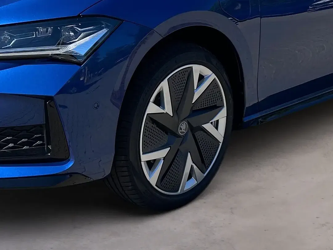 Skoda Superb - Thumbnail 9