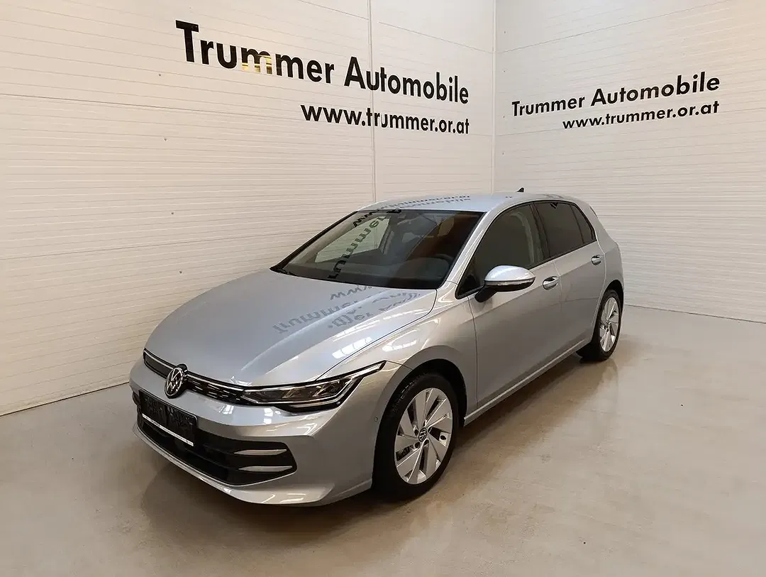Volkswagen Golf - Thumbnail 2