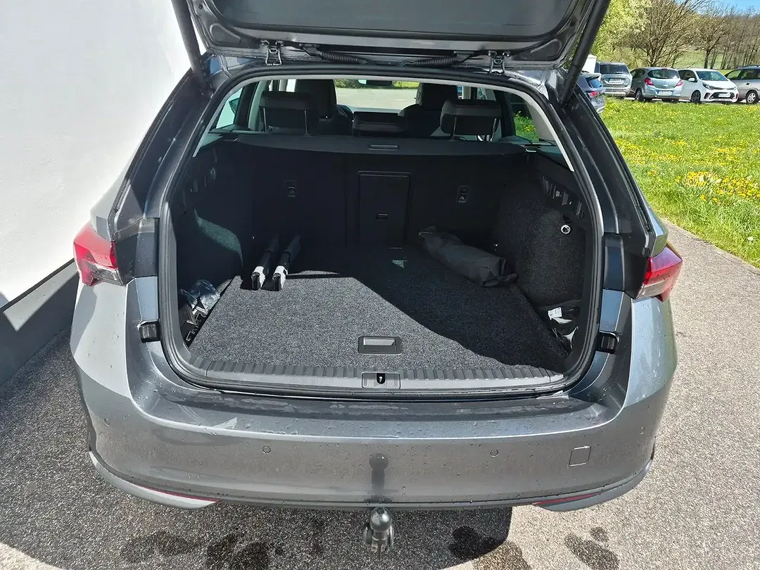 Skoda Octavia - Thumbnail 11