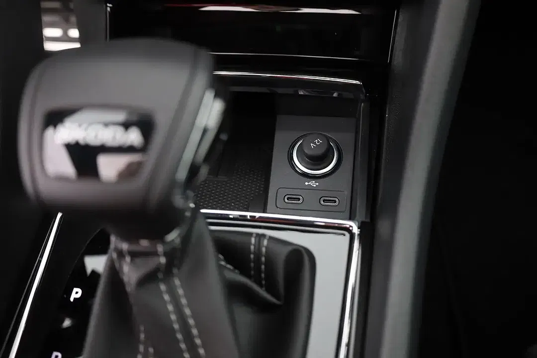 Skoda Karoq - Thumbnail 12