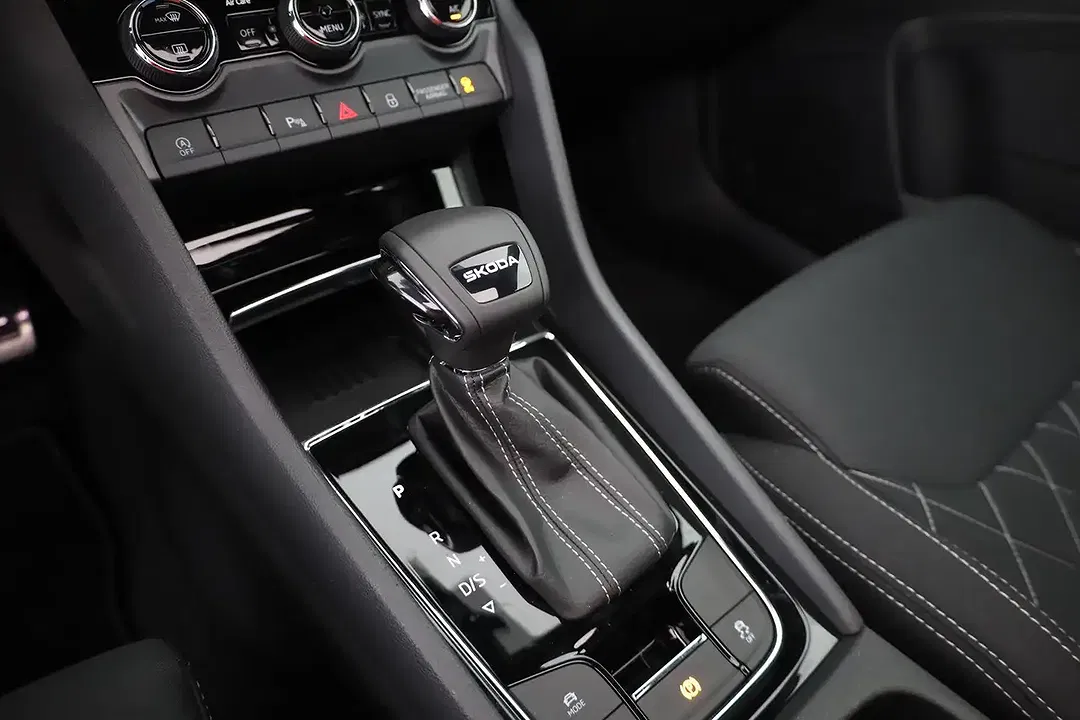 Skoda Karoq - Thumbnail 13