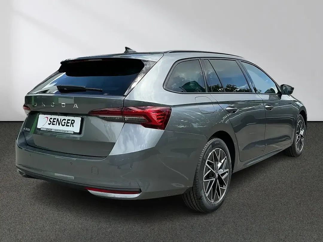 Skoda Octavia - Thumbnail 3