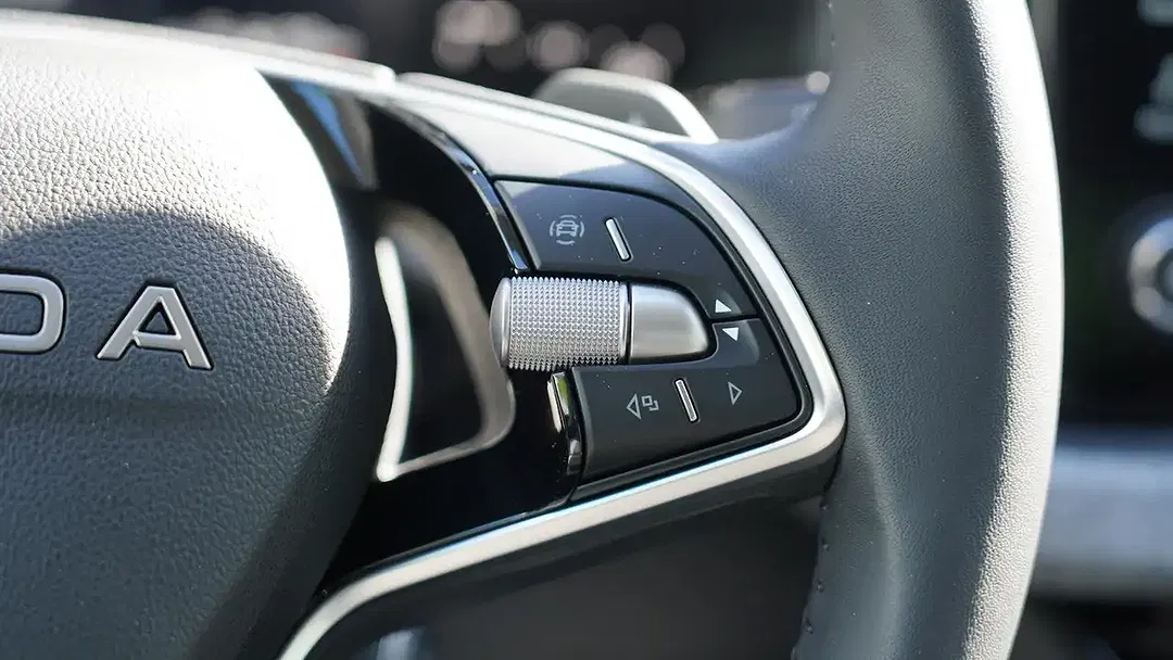 Skoda Scala - Thumbnail 9