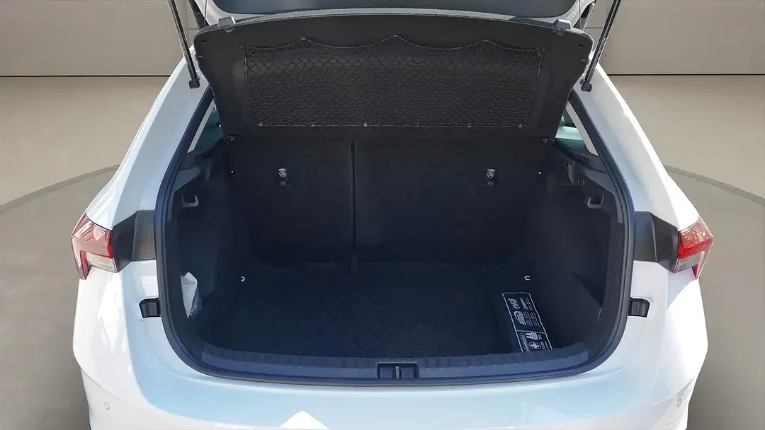 Skoda Scala - Thumbnail 14