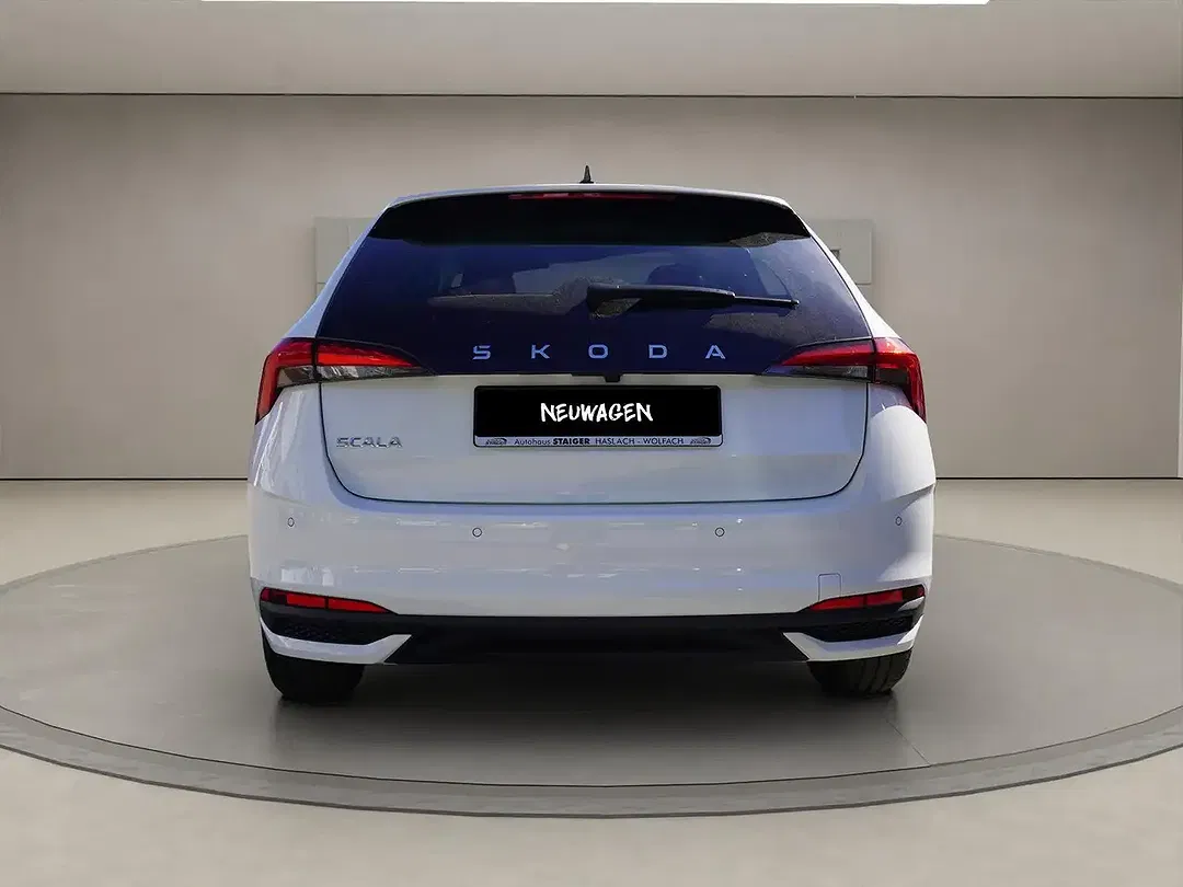 Skoda Scala - Thumbnail 3