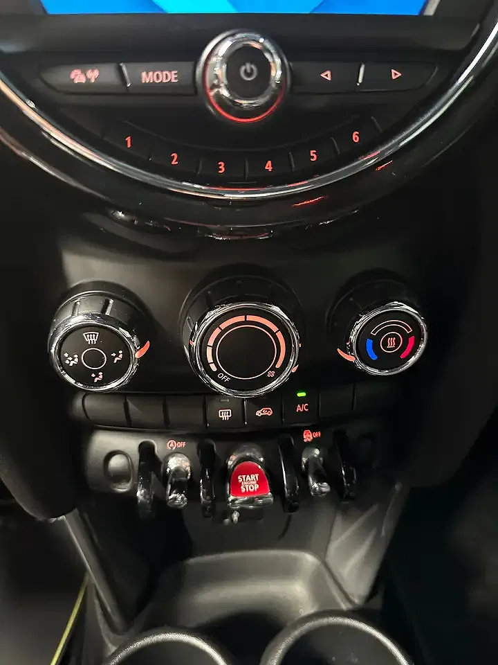 MINI Cooper - Thumbnail 9