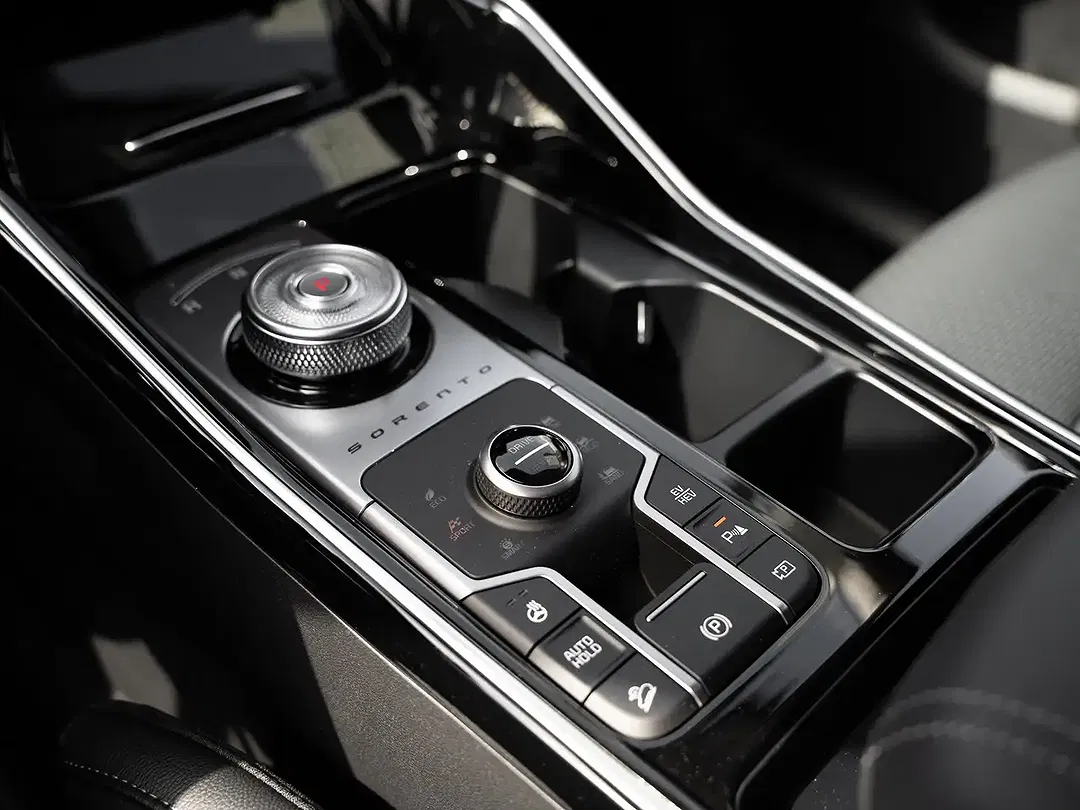 Kia Sorento - Thumbnail 15