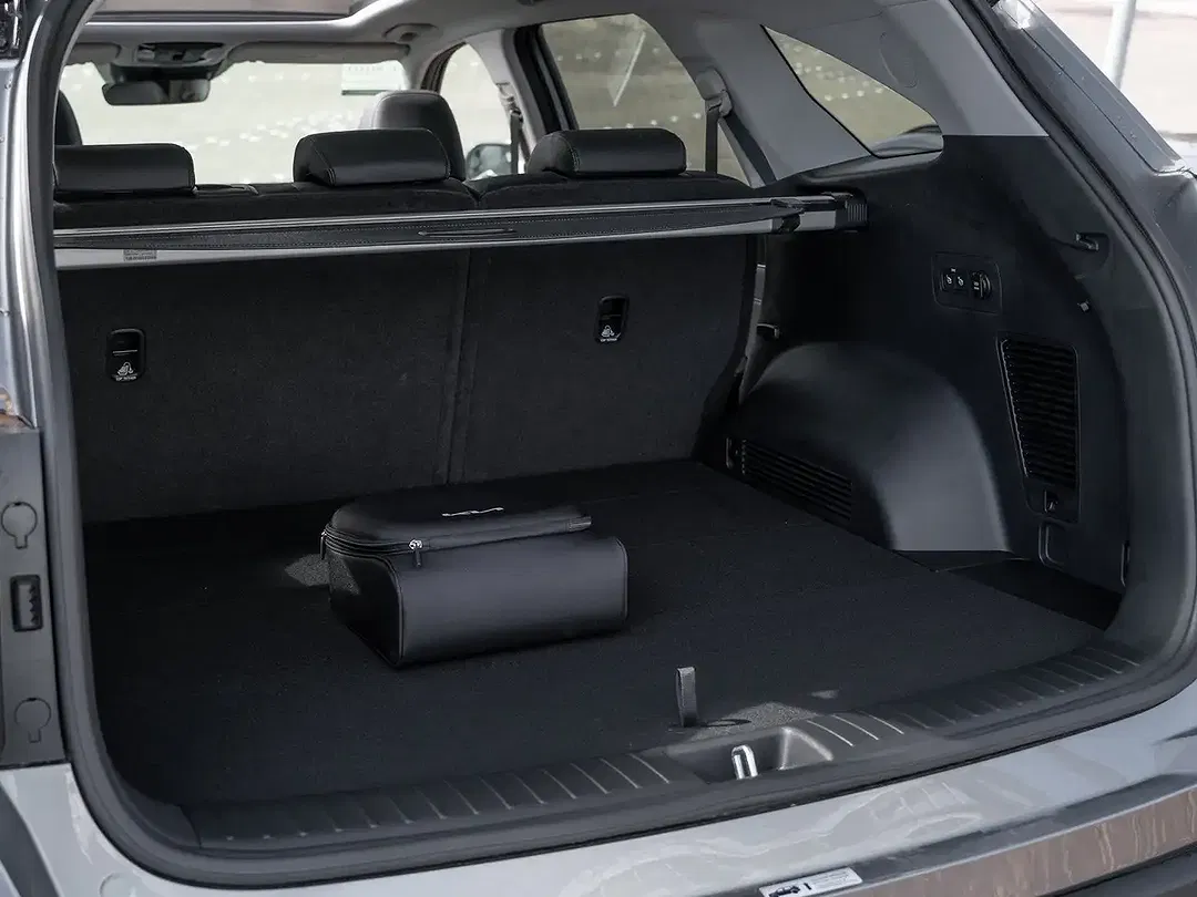 Kia Sorento - Thumbnail 8