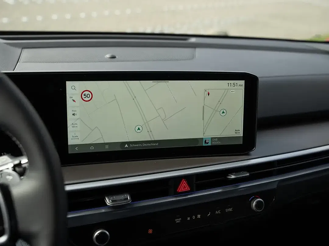 Kia Sorento - Thumbnail 9