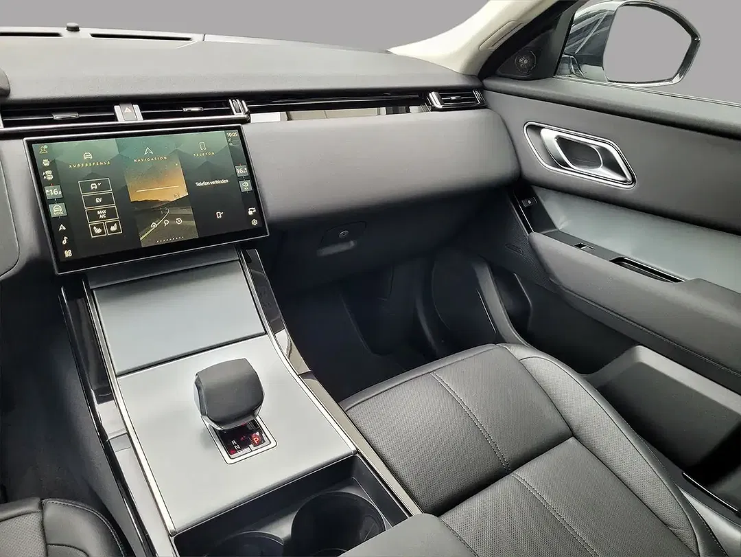 Land Rover Range Rover Velar - Thumbnail 8