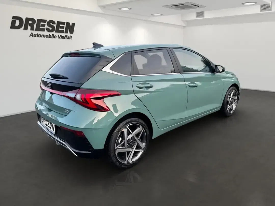 Hyundai i20 - Thumbnail 3