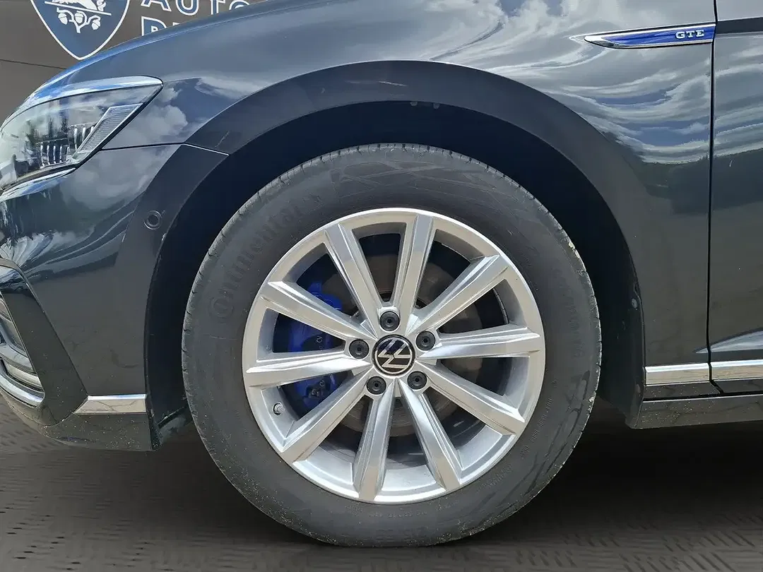 Volkswagen Passat Variant - Thumbnail 10
