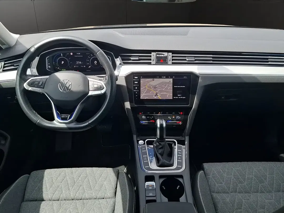 Volkswagen Passat Variant - Thumbnail 13
