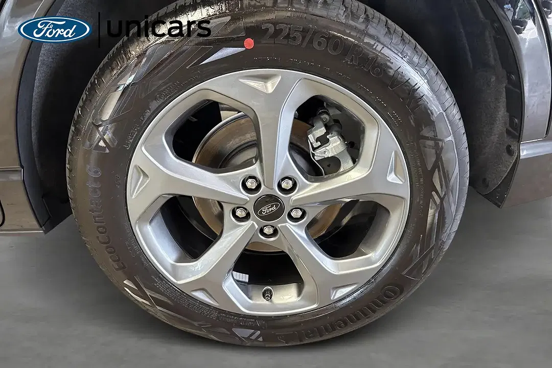Ford Kuga - Thumbnail 8