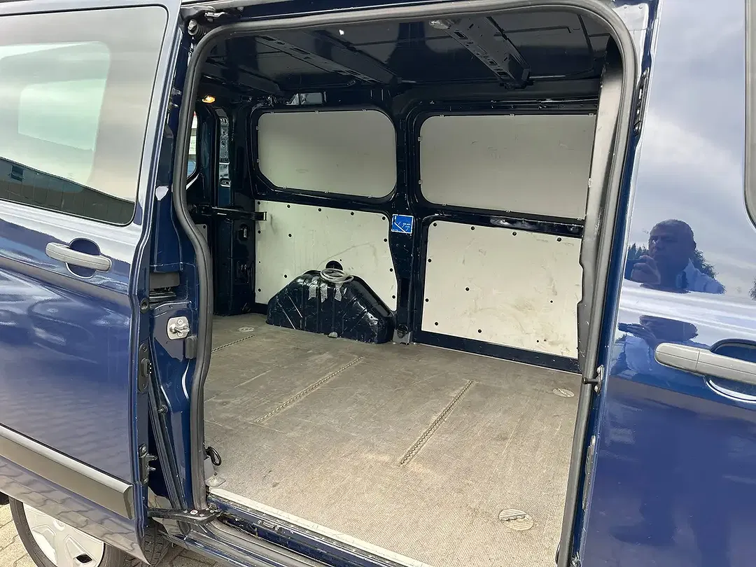 Ford Transit Custom - Thumbnail 6