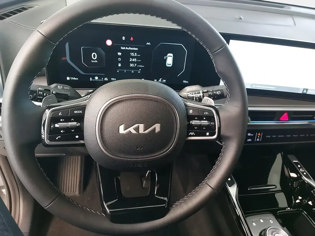 Kia Sorento - Thumbnail 13