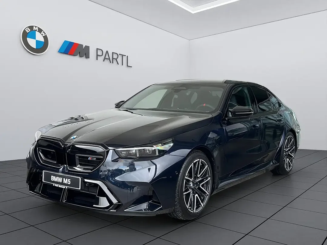 BMW M5 - Afbeelding 1