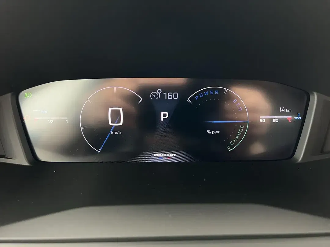 Peugeot 2008 - Thumbnail 11