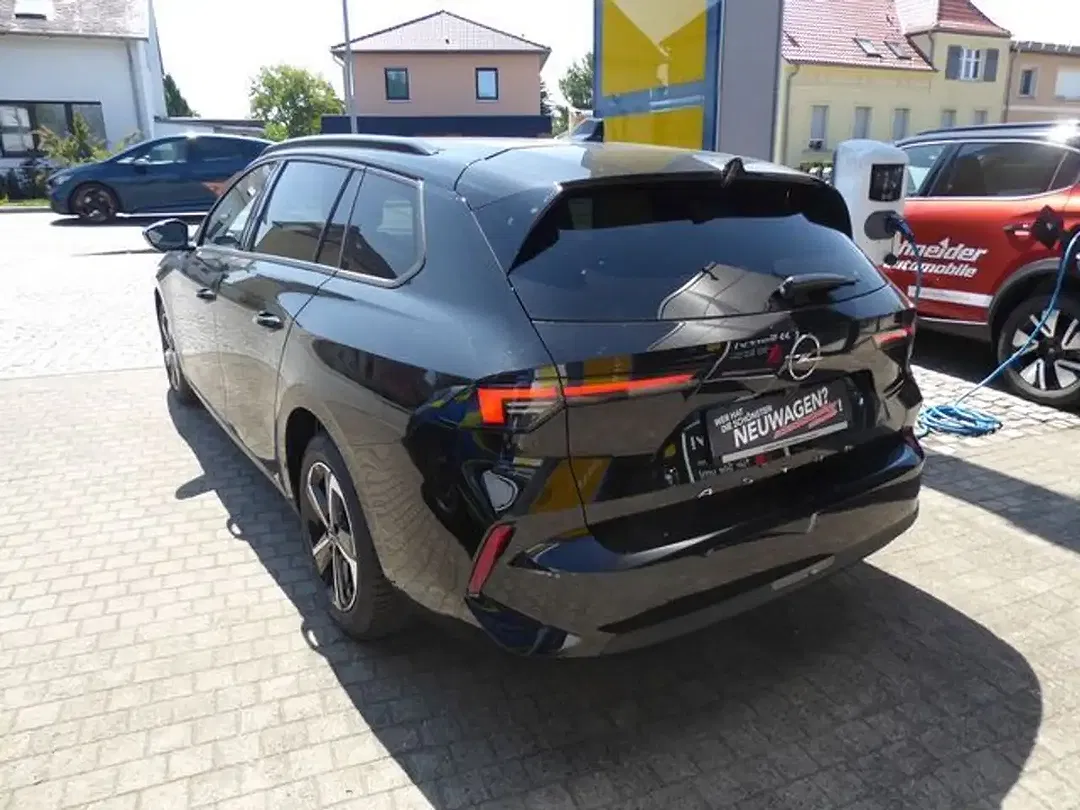 Opel Astra - Thumbnail 5