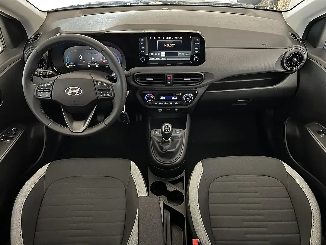 Hyundai i10 - Thumbnail 9