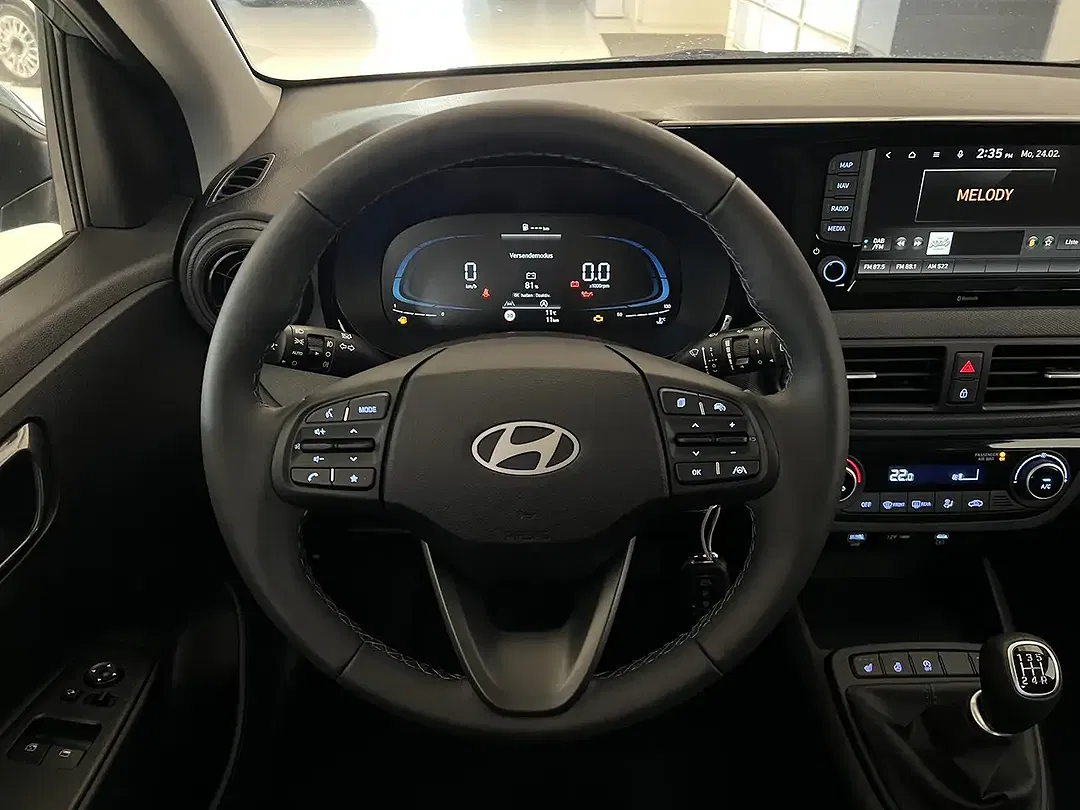 Hyundai i10 - Thumbnail 12