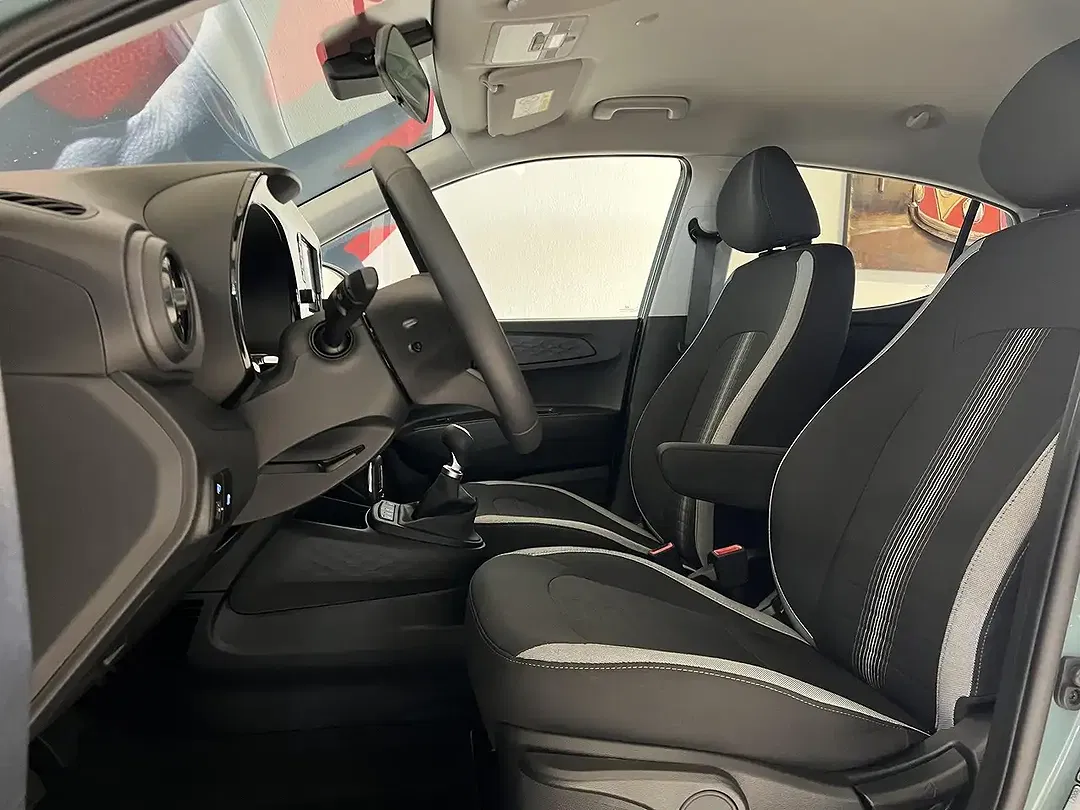Hyundai i10 - Thumbnail 6