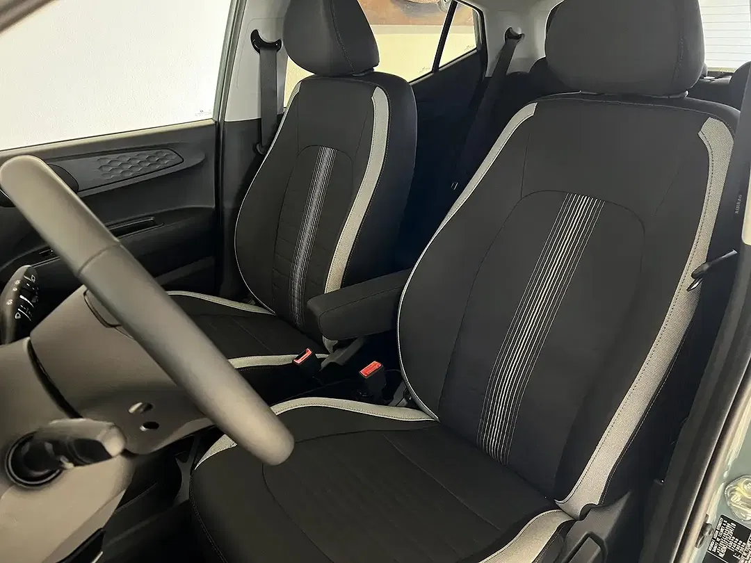 Hyundai i10 - Thumbnail 8