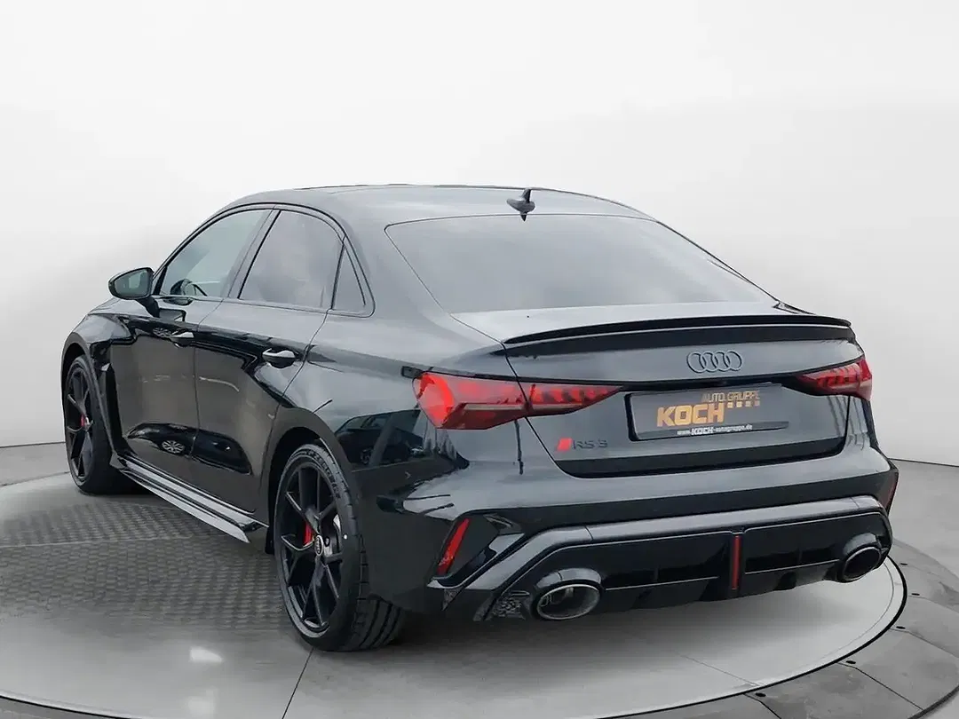 Audi RS3 - Thumbnail 6