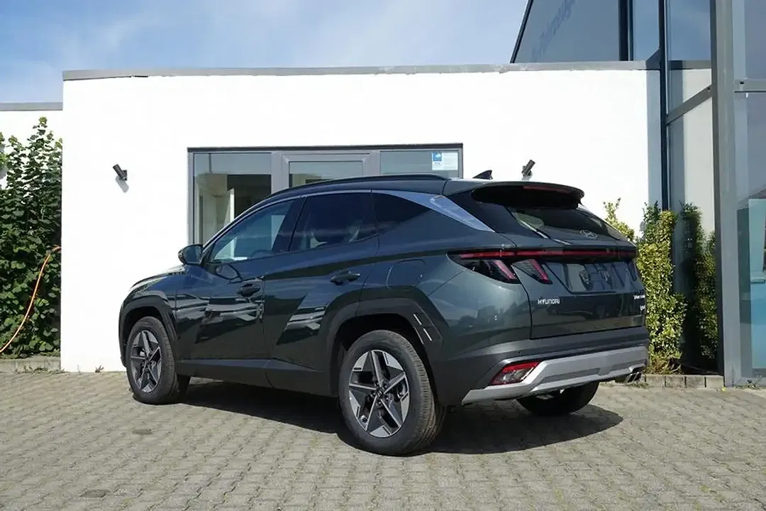 Hyundai TUCSON - Thumbnail 3