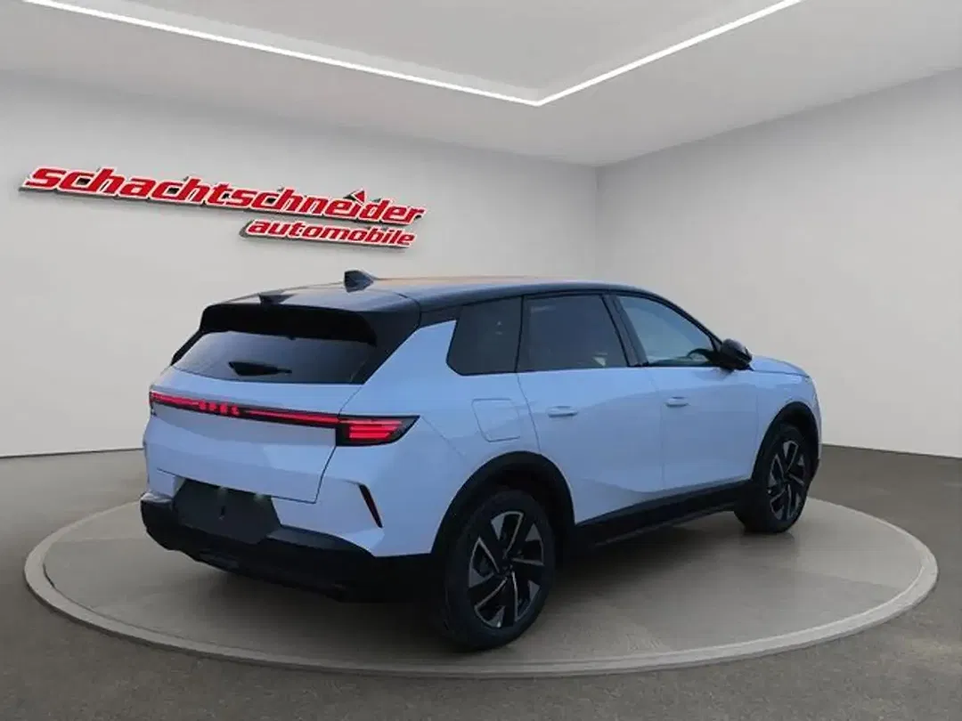 Opel Grandland X - Thumbnail 3