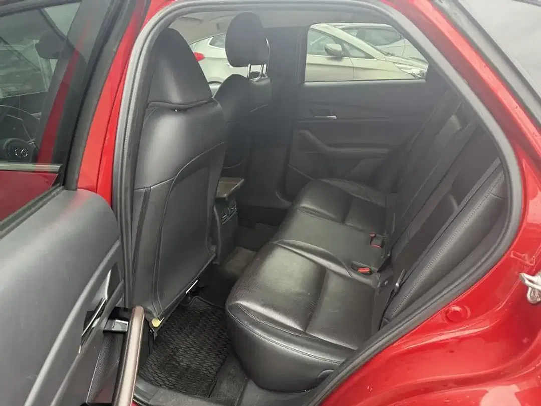 Mazda CX-30 - Thumbnail 8