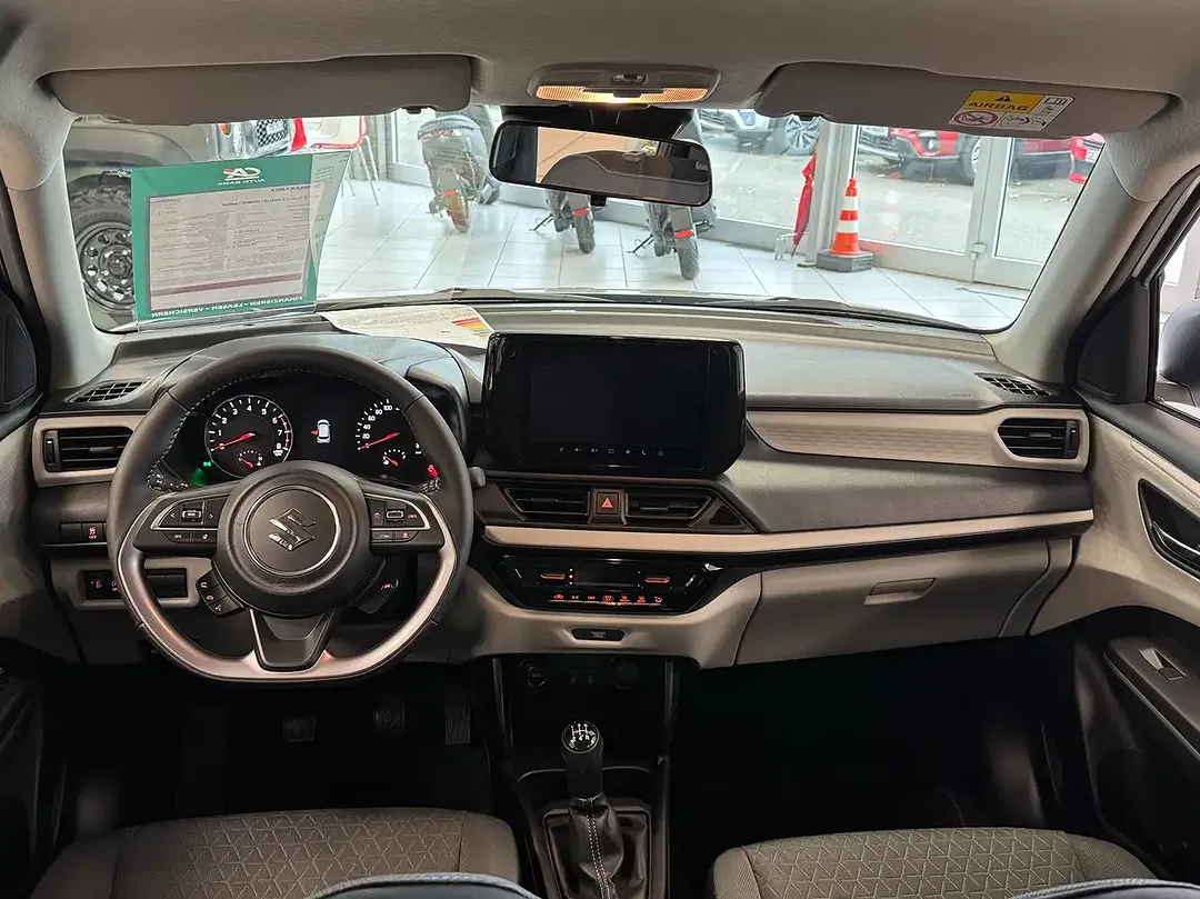 Suzuki Swift - Thumbnail 10