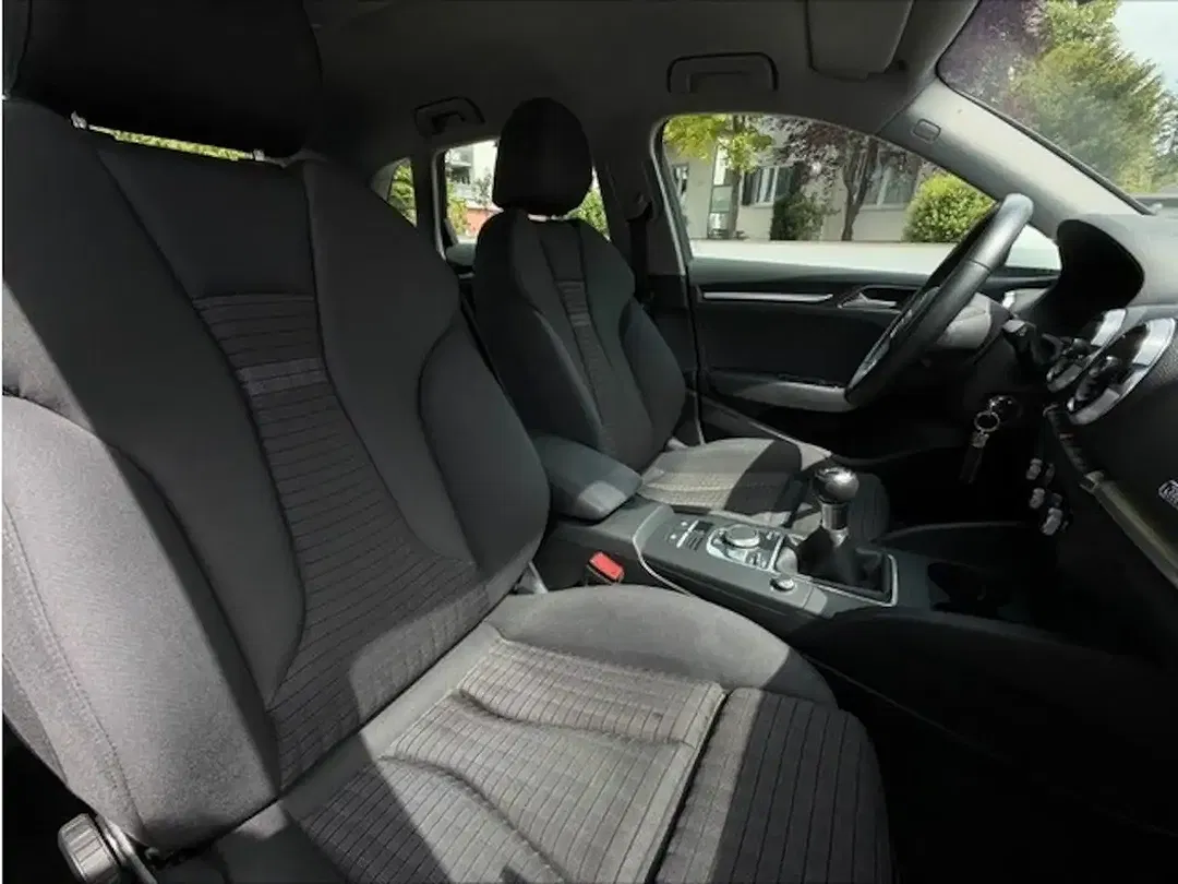 Audi A3 - Thumbnail 5