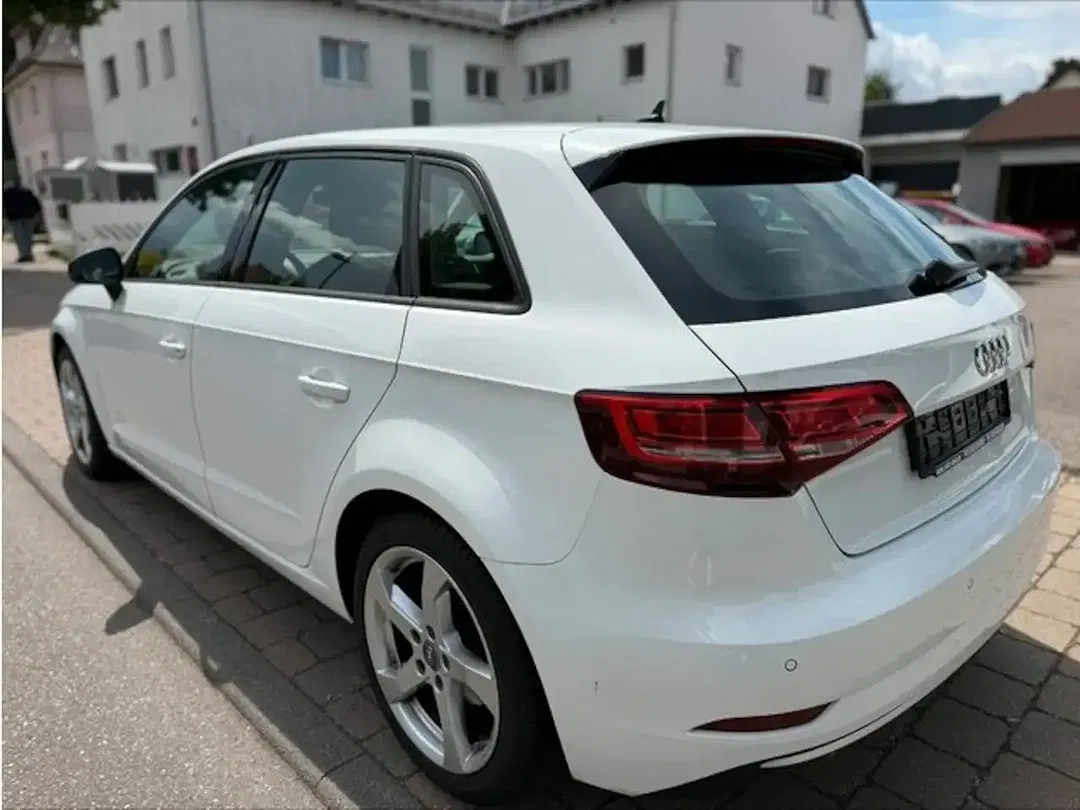 Audi A3 - Thumbnail 7