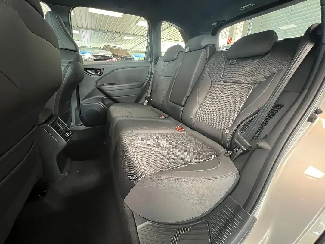 Subaru Forester - Thumbnail 11